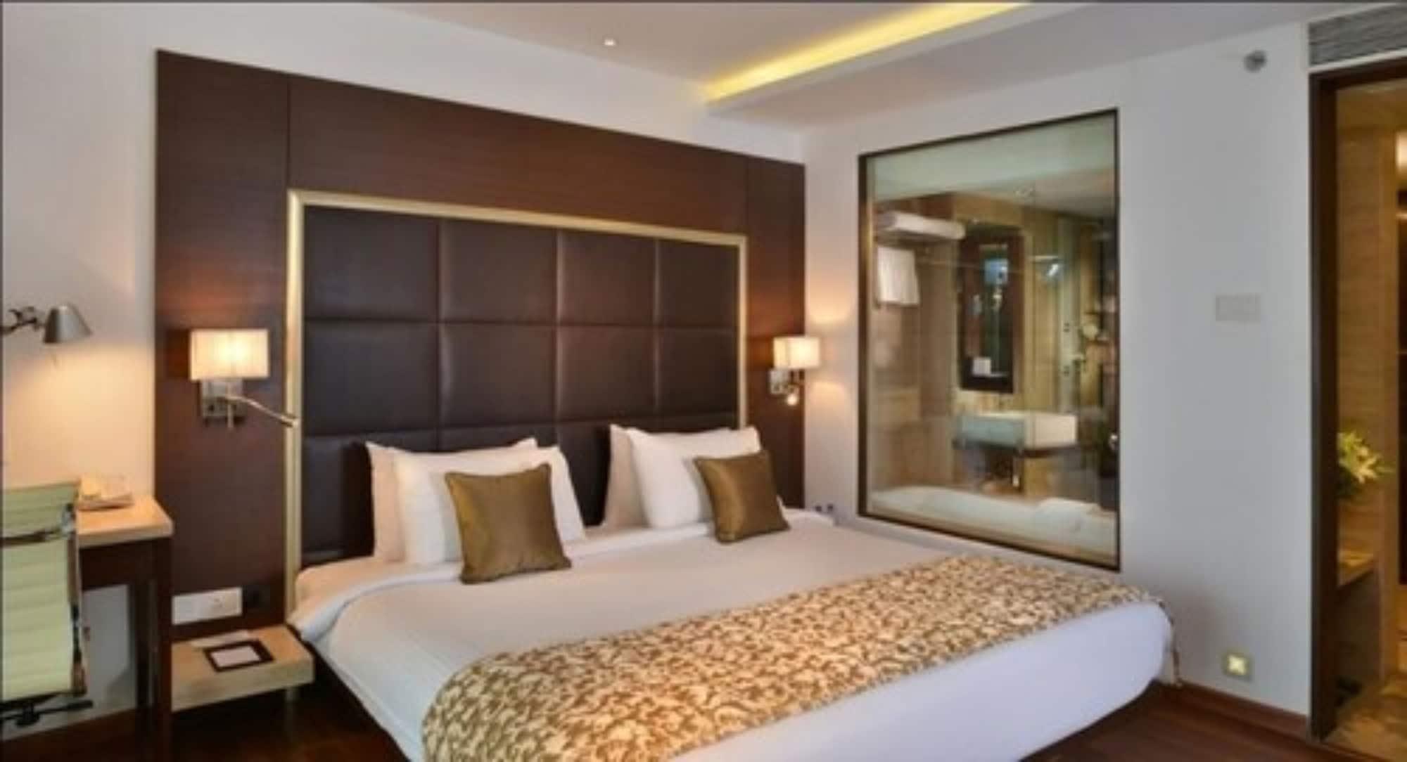 Majestic Court Sarovar Portico Navi Mumbai Eksteriør bilde