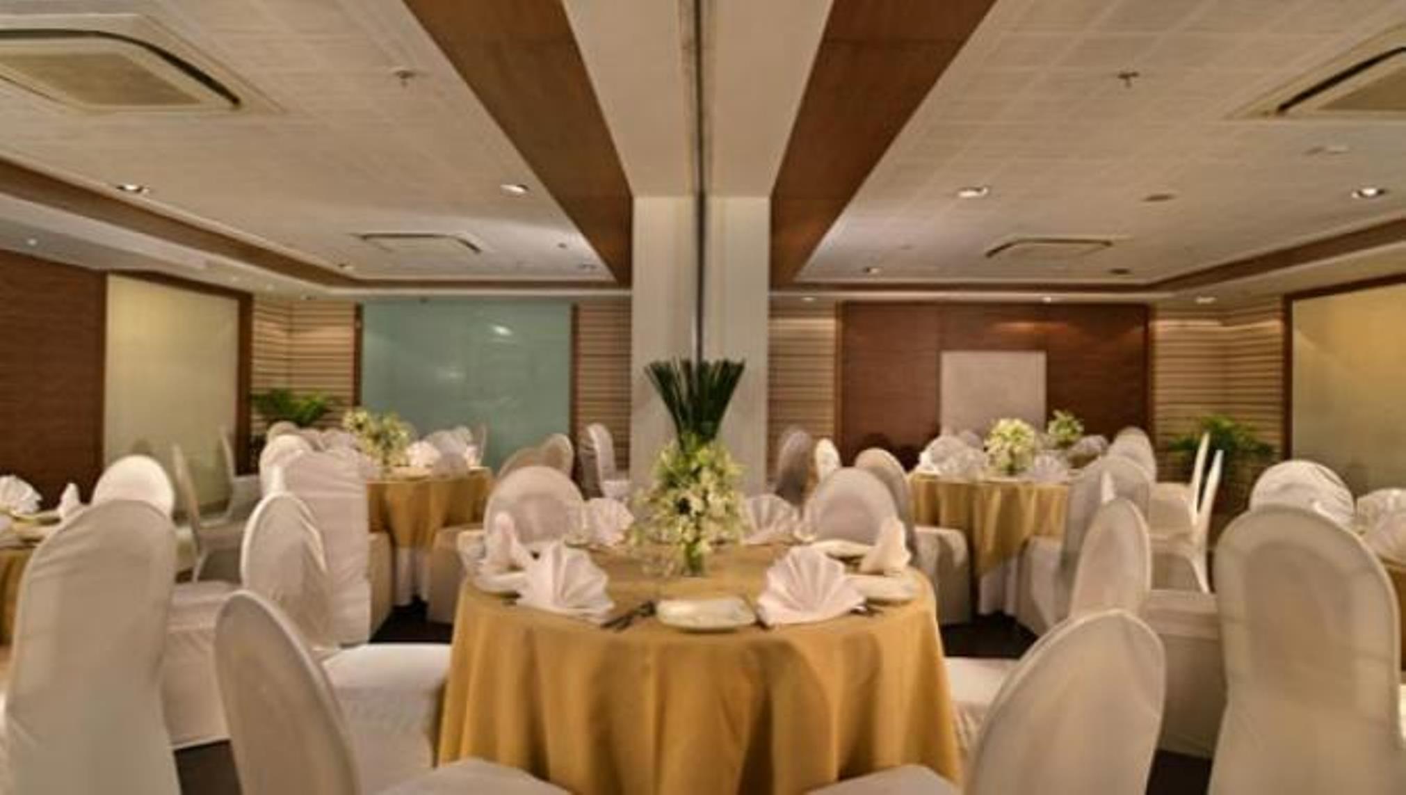 Majestic Court Sarovar Portico Navi Mumbai Eksteriør bilde