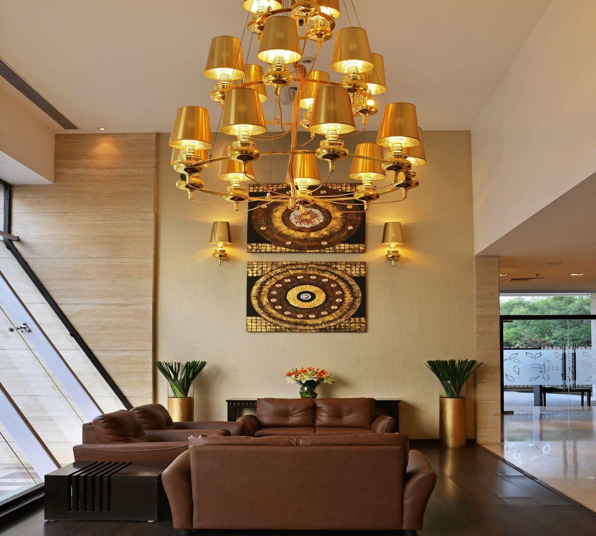 Majestic Court Sarovar Portico Navi Mumbai Eksteriør bilde