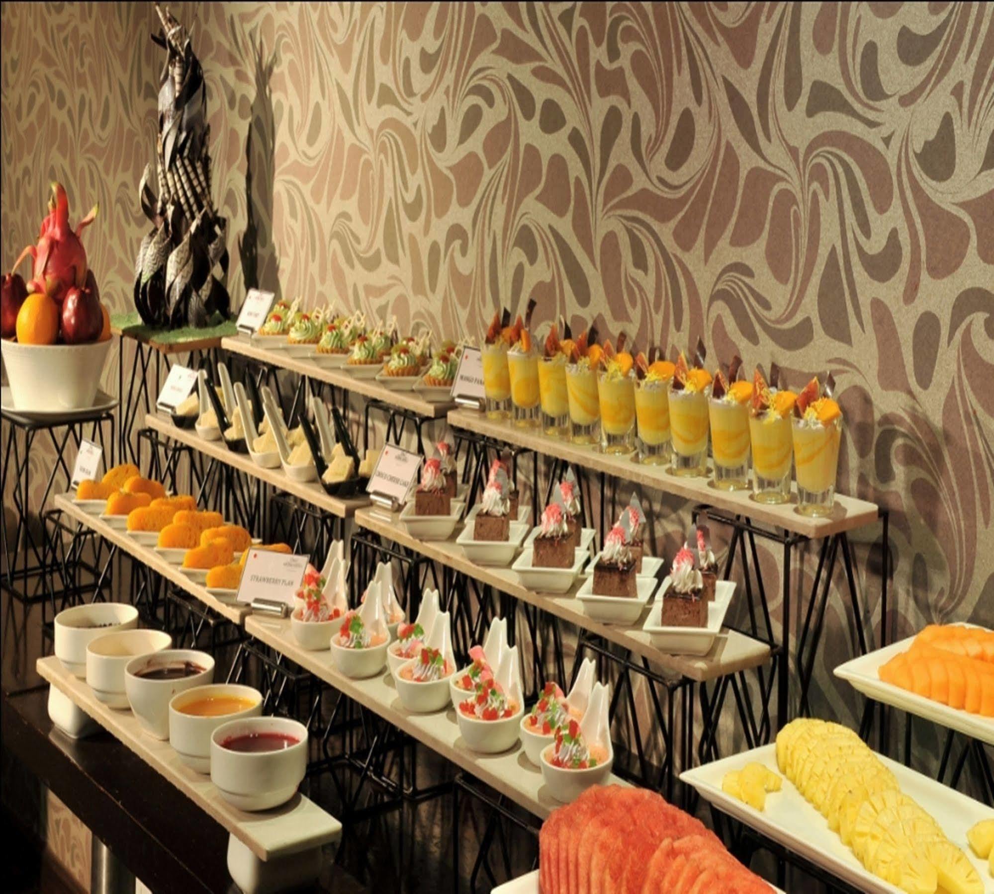 Majestic Court Sarovar Portico Navi Mumbai Eksteriør bilde